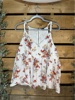 Torrid Floral Print V Tank Top Size 3